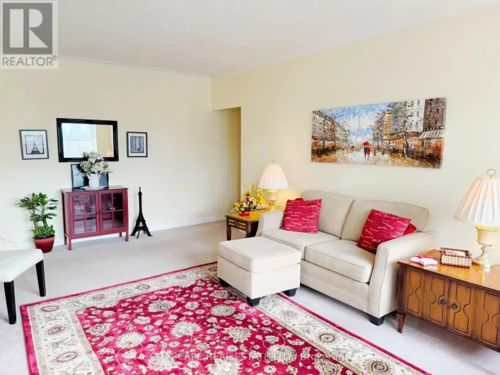 25 - 824 BRANT STREET, Burlington