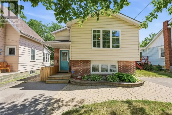 25 BARBARA STREET, Quinte West