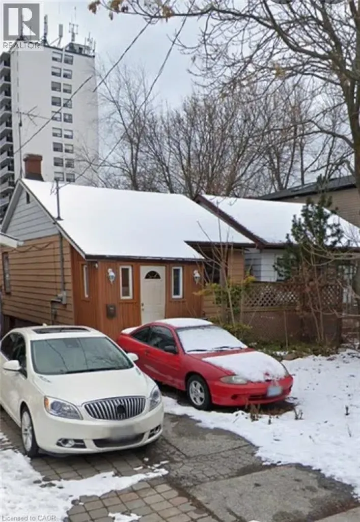 House for sale: 25 BEACHDALE Avenue, Toronto