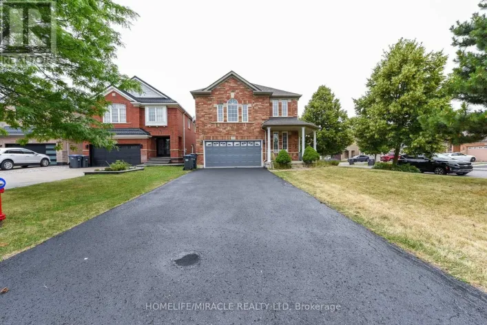 25 BLACKCHERRY LANE, Brampton