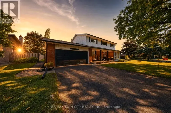 25 CEDARLAND DRIVE, Brantford