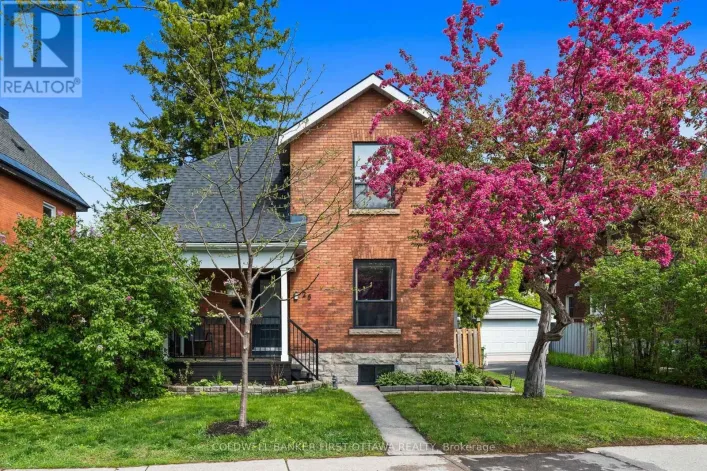 25 CLEGG STREET, Ottawa