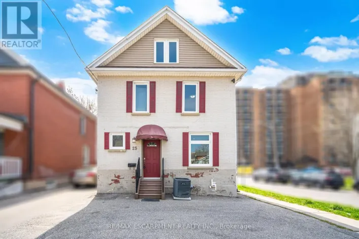 25 COLBORNE STREET W, Oshawa