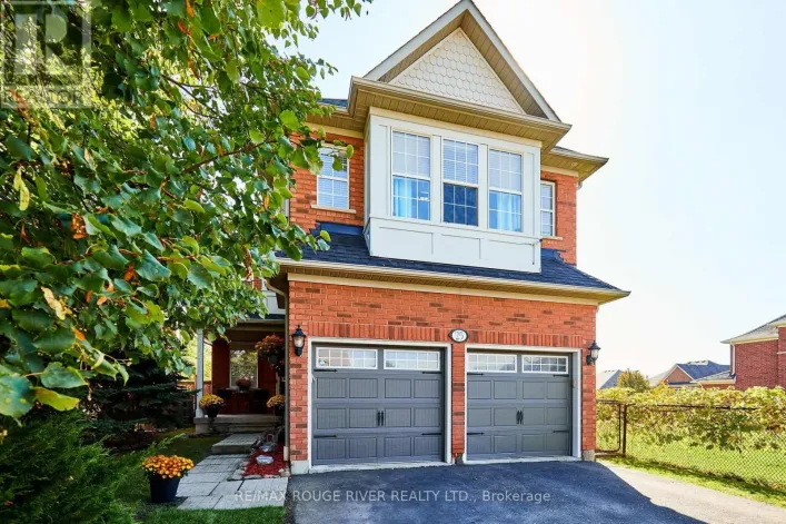 25 CONSTANCE DRIVE, Whitby