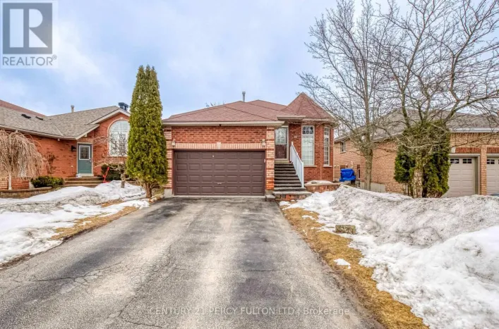 25 CROMPTON DRIVE, Barrie