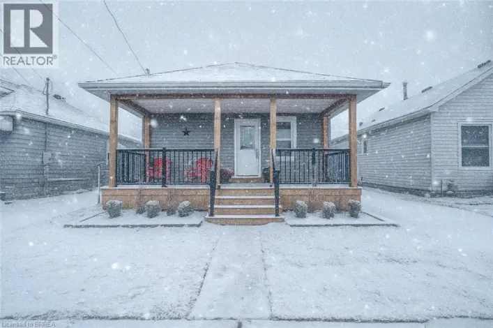 25 DUNDEE Street, Brantford