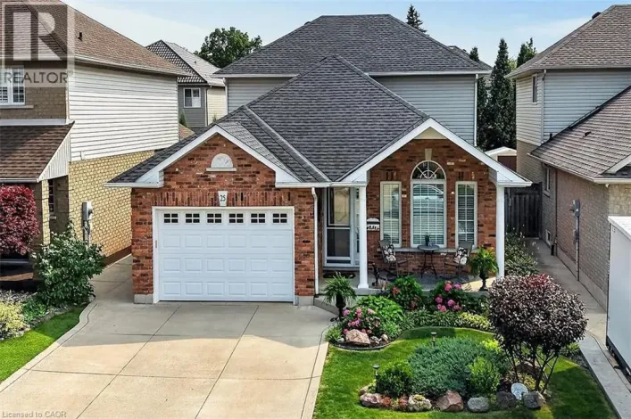 25 ERIC BURKE Court, Hamilton