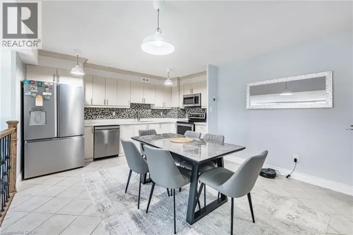 25 FOUR WINDS Drive Unit# 405, Toronto