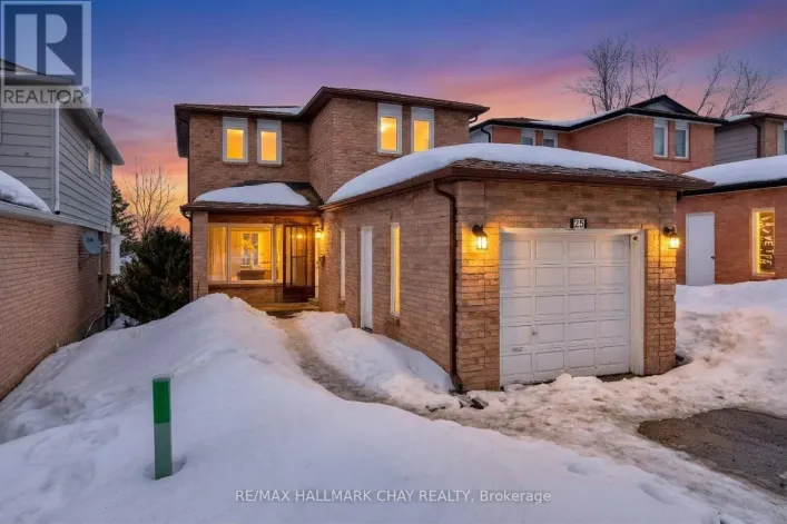 25 GARDEN DRIVE, Barrie