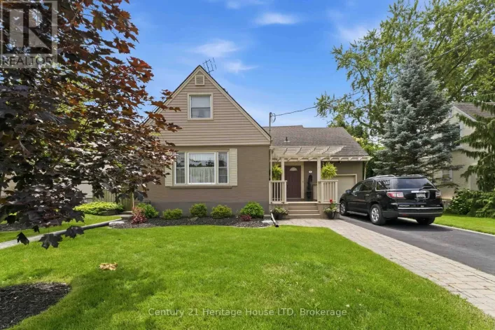 House for sale: 25 GLENVIEW AVENUE, Welland