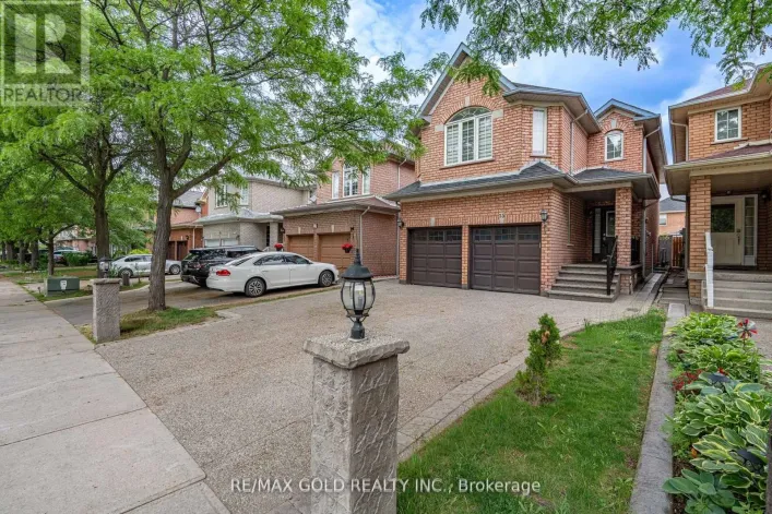 25 GOLDEN EAGLE ROAD, Brampton