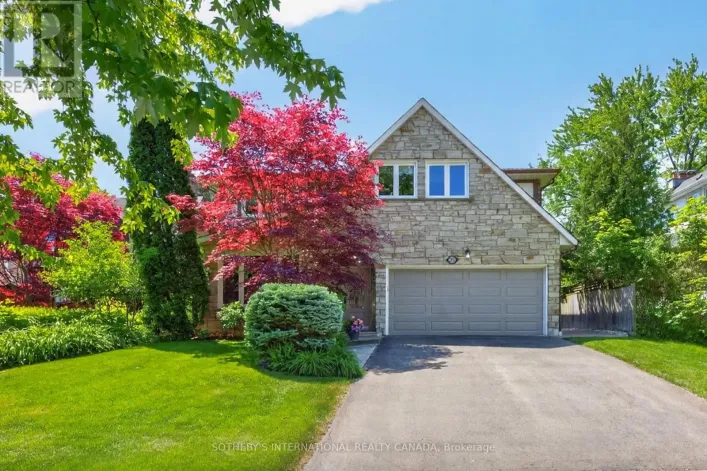 25 GOSSAMER AVENUE, Toronto