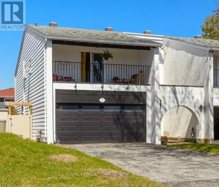 25 GRADY CRESCENT, Ottawa