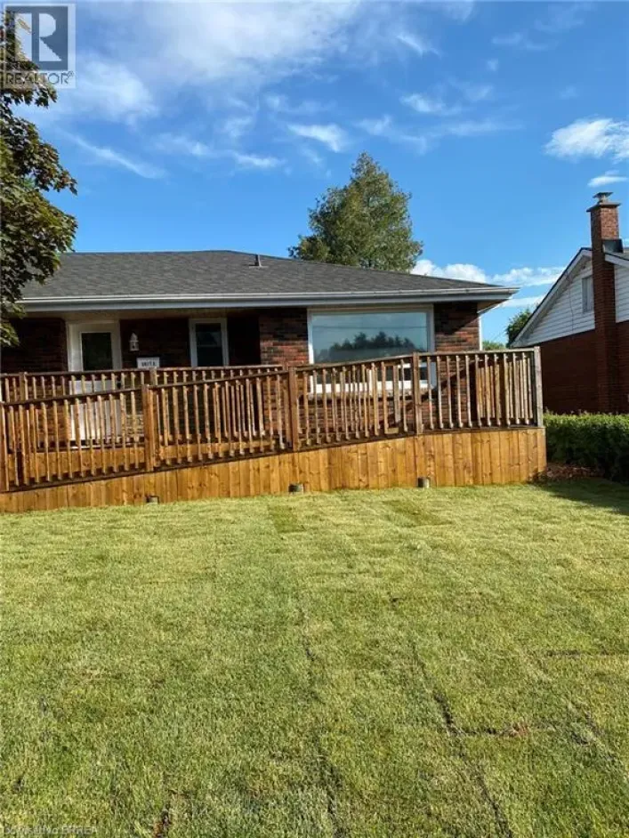 25 HICKERY Place Unit# Main, Brantford