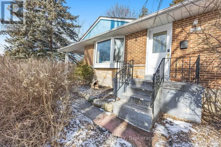 25 HILEY AVENUE, Ajax