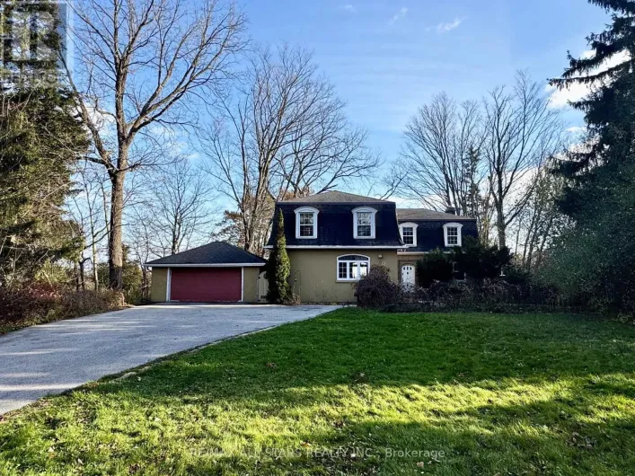 25 HILL CRESCENT, Toronto