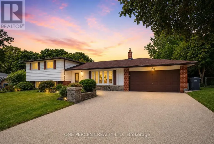 25 HILLTOP DRIVE, Caledon