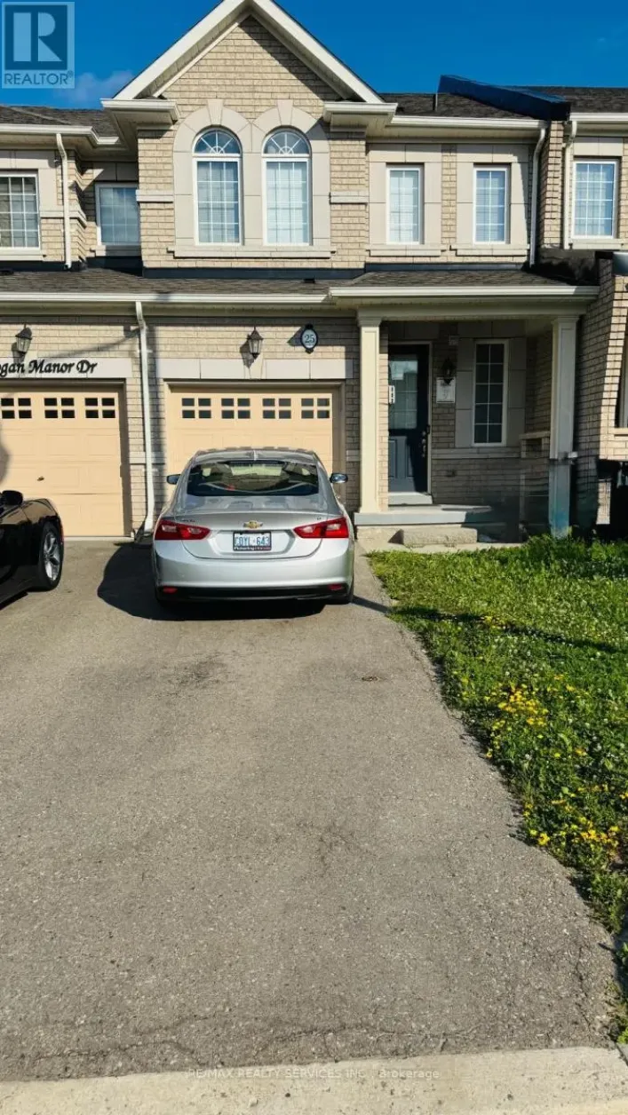 25 HOGAN MANOR DRIVE, Brampton