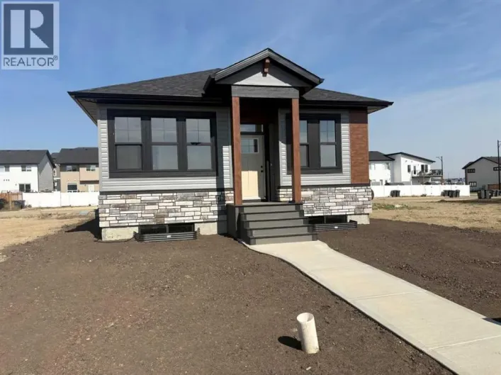25 Ian Way, Sylvan Lake