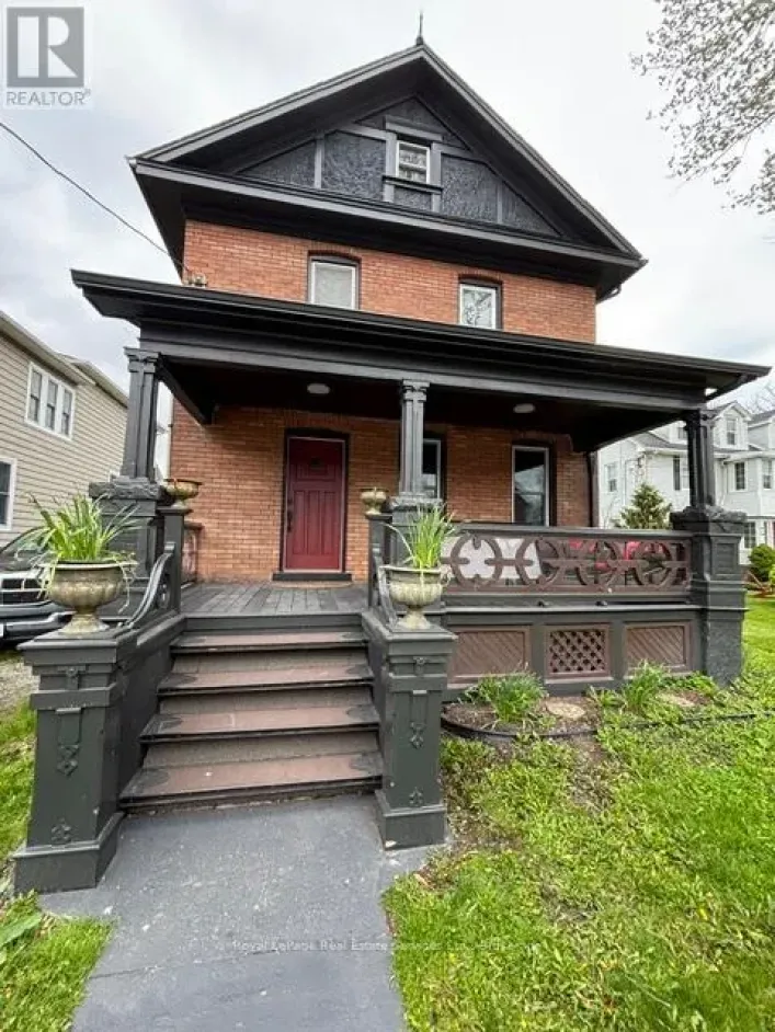 25 ISABEL STREET, Port Colborne