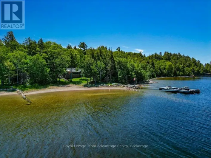 House for sale: 25 ISLAND 20C, Carling
