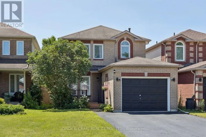 25 JOHN WALTER CRESCENT, Clarington