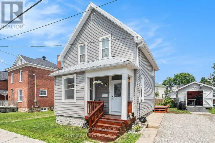 25 KENSINGTON AVENUE, Smiths Falls
