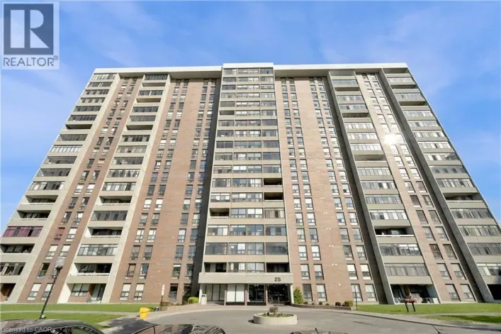 25 KENSINGTON Road Unit# 1612, Brampton