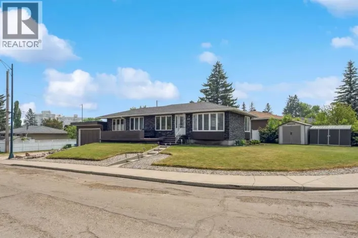 25 Manor Road SW, Calgary