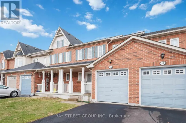 25 MAPLE RIDGE CRESCENT, Markham