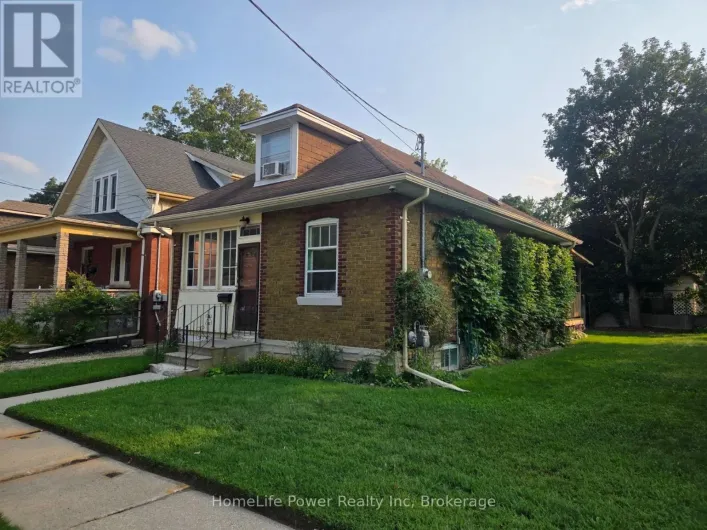 25 MENZIE AVENUE, Guelph