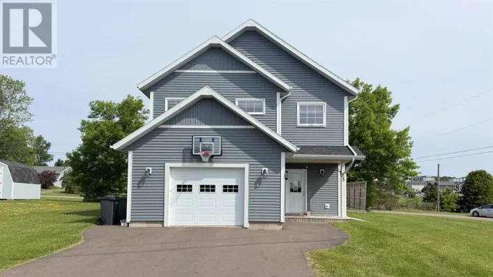 25 Miller Street, East Royalty