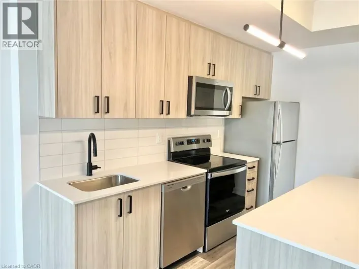 25 PALACE Street Unit# P26, Kitchener