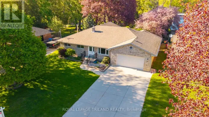 25 PANNELL LANE, Strathroy-Caradoc