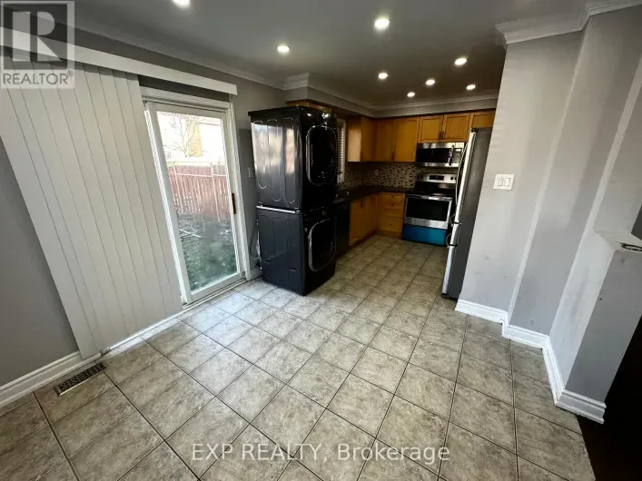 25 PRINCE CRESCENT, Brampton