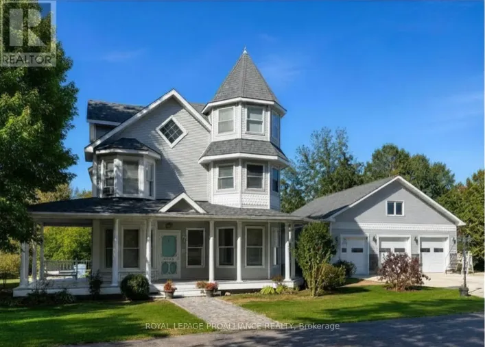 25 PRINYERS COVE CRESCENT, Prince Edward County