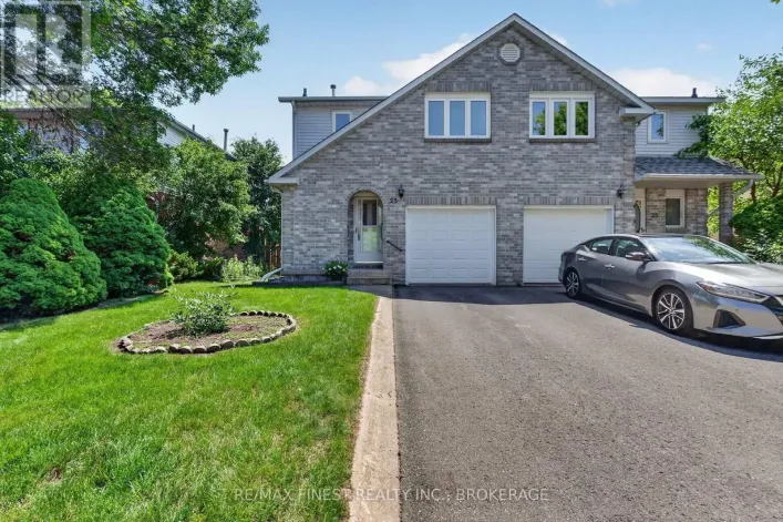 25 ROSE ABBEY DRIVE, Kingston)