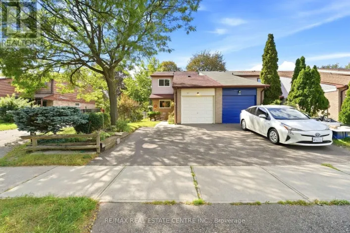 25 SCOTTSDALE COURT, Brampton