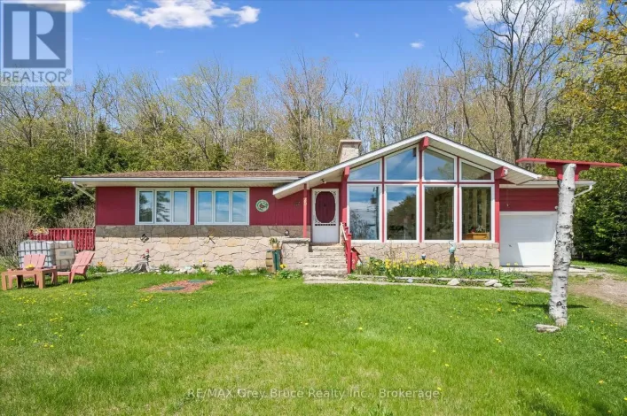25 SHORELINE DRIVE, Northern Bruce Peninsula