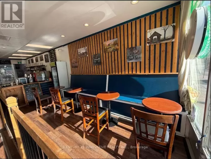 25 SIMCOE STREET S, Oshawa