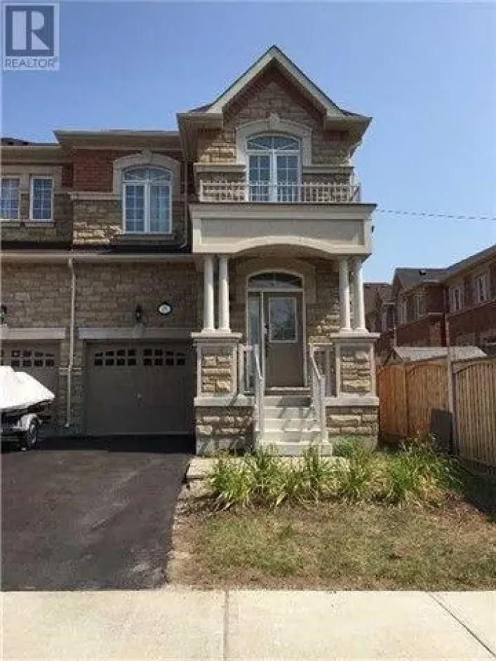 25 SPRUCE PINE CRESCENT, Vaughan