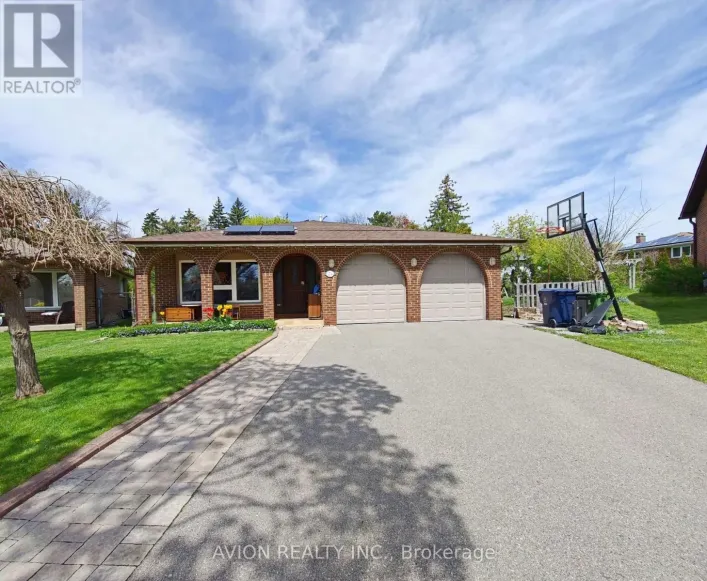 25 SQUIREWOOD ROAD, Toronto