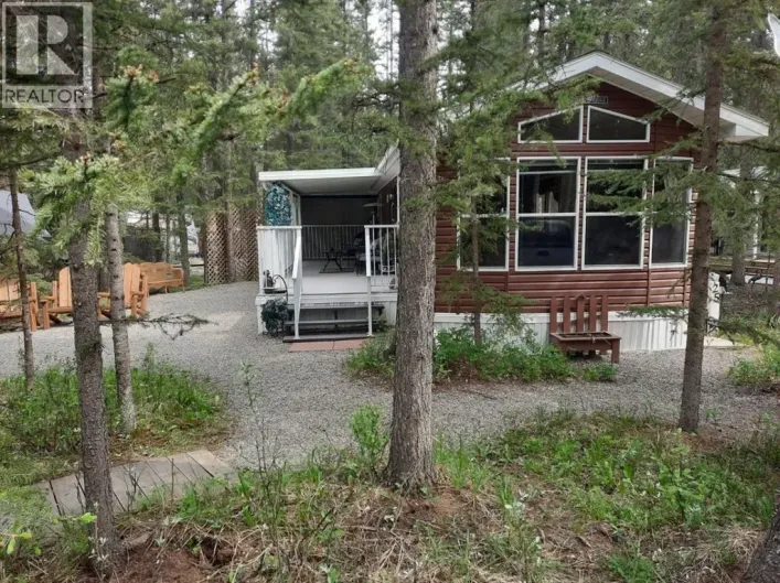 25 Timber Trail, Sundre