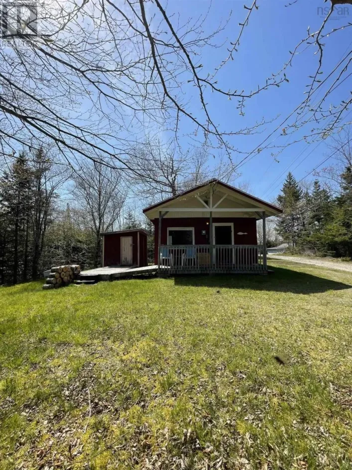 25 Ton Timber Hills Road, Moser River