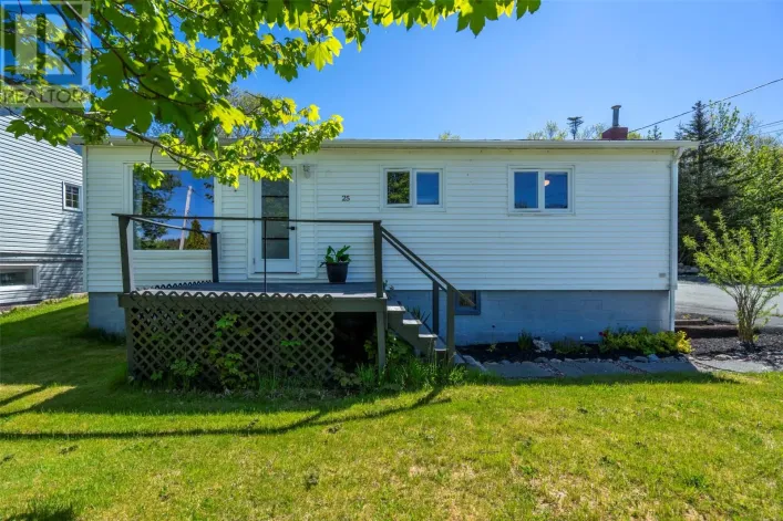 25 Topsail Pond Road, Paradise