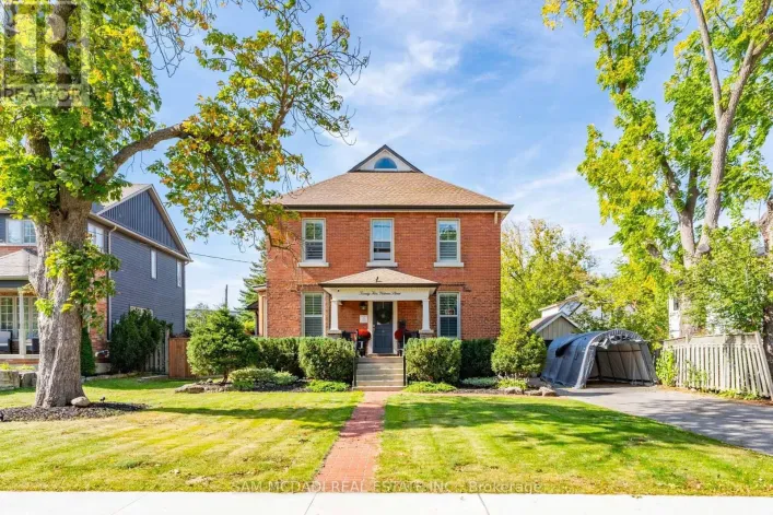 25 VICTORIA STREET, Milton