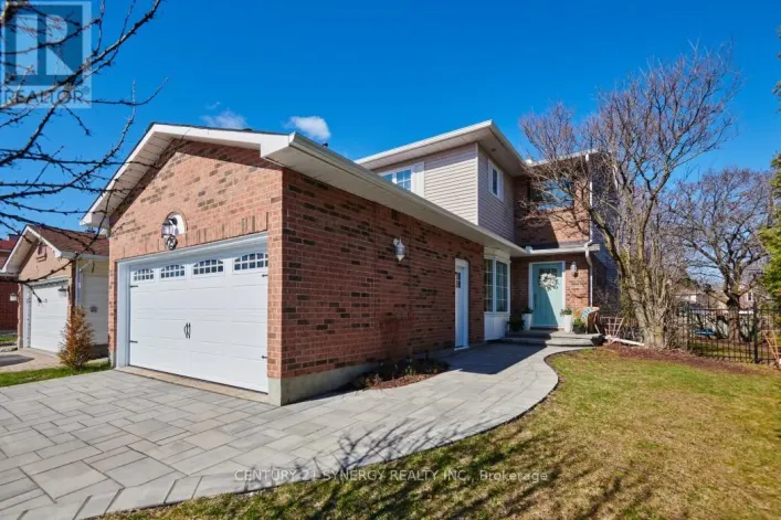 25 WATERTON CRESCENT, Ottawa