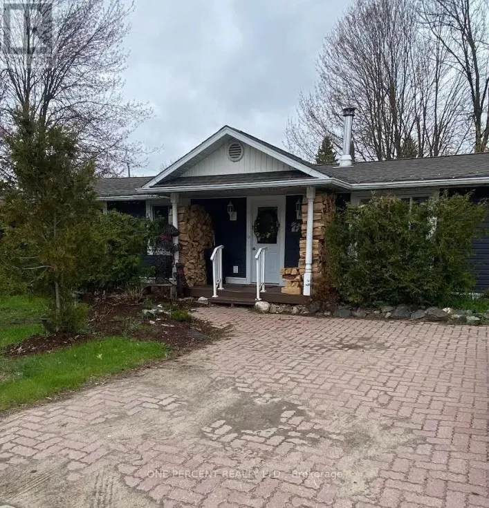 25 WELLINGTON STREET, Bracebridge