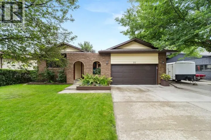 25 Westheights Drive, Didsbury