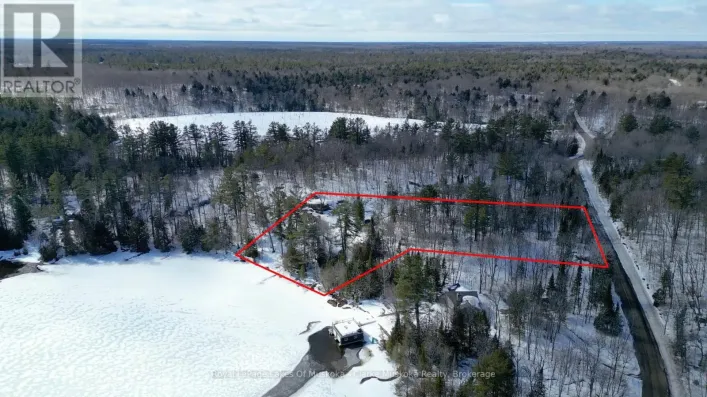 250 CLEAR LAKE ROAD, Seguin